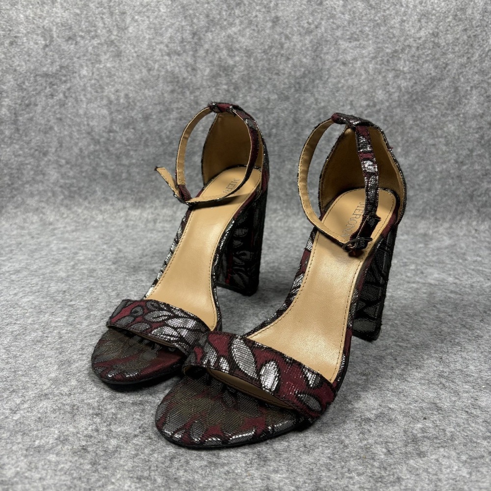 Merona Womens Burgundy Silver Metallic Floral Brocade Block Heel Sandals Size 7